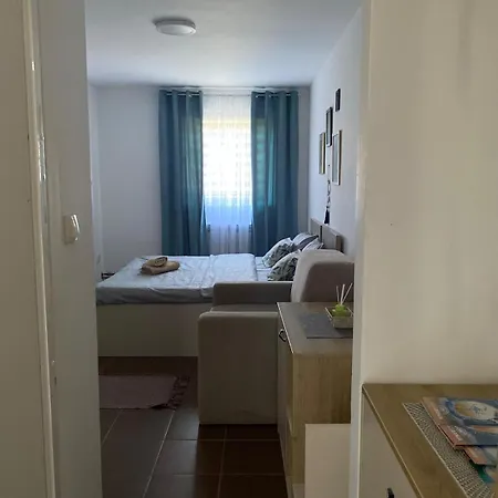 Nocleg ze śniadaniem Avlija